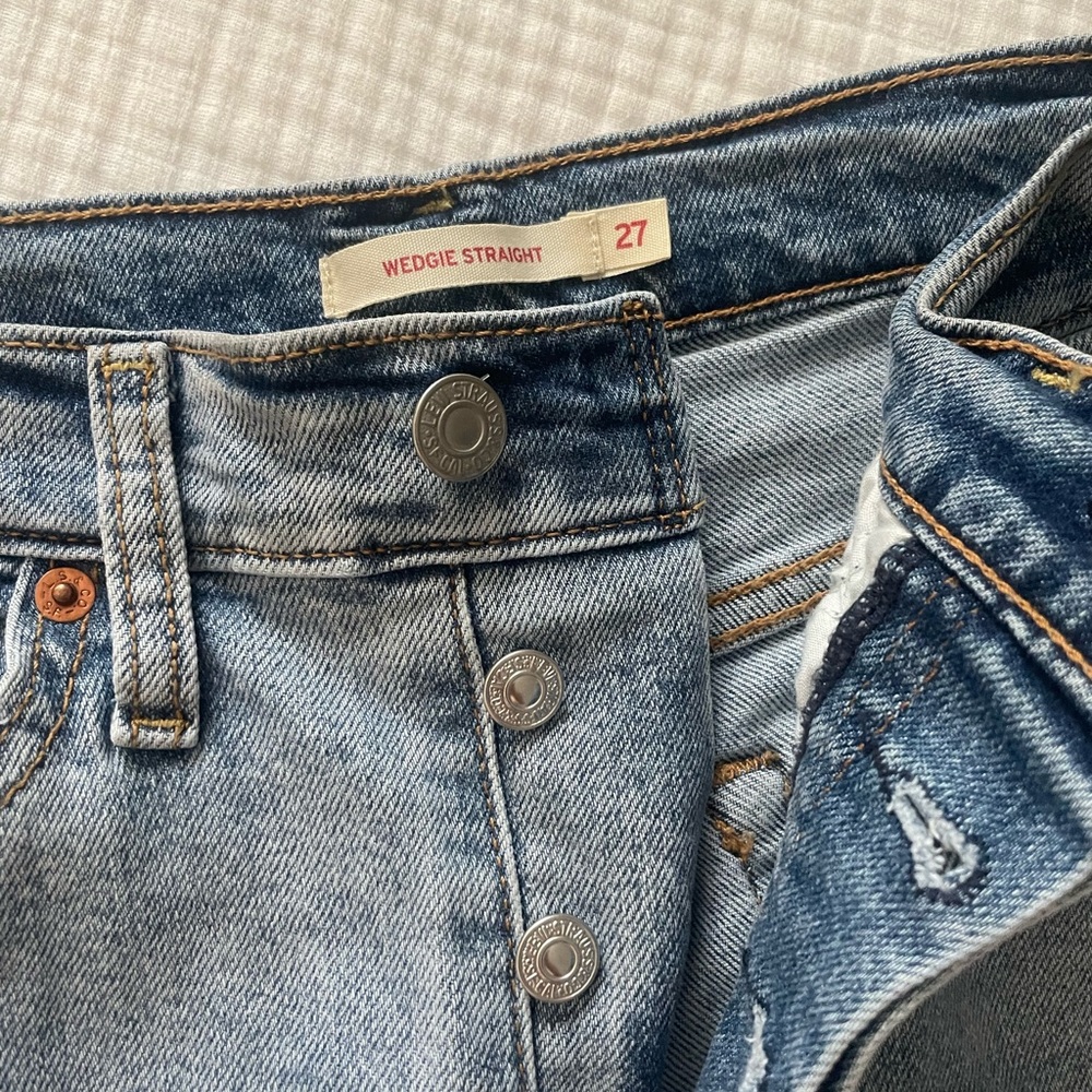 Levi’s wedgie straight